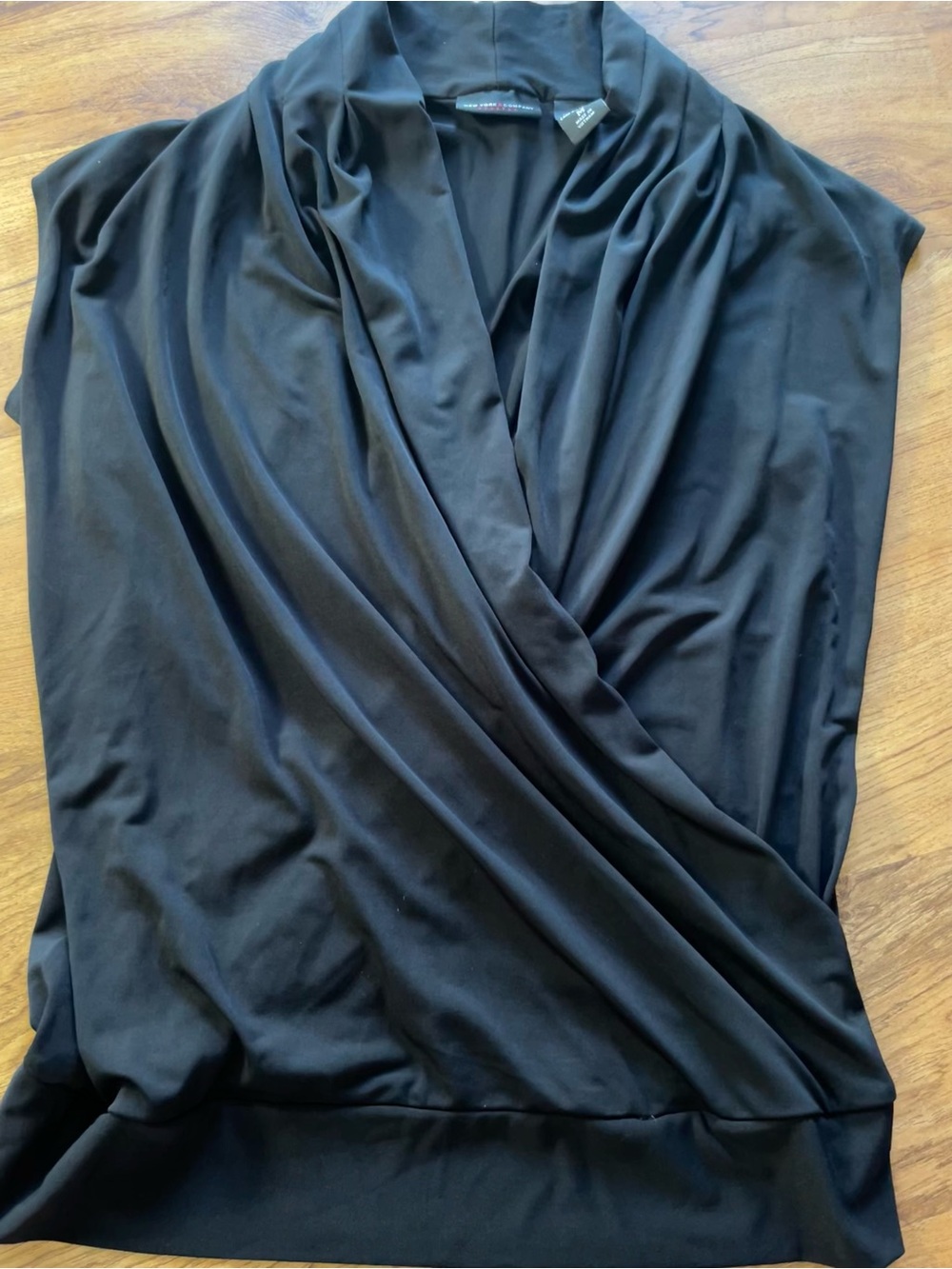 New York & Company Black Sleeveless Blouse Women’s Size Medium